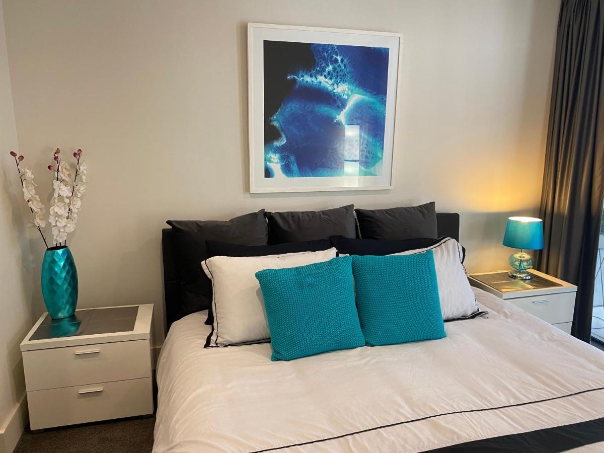 The Gallery Luxe 1 Bedroom Executive Apartment In The Heart Of Braddon Wine Secure Parking Wifi Camberra Exterior foto
