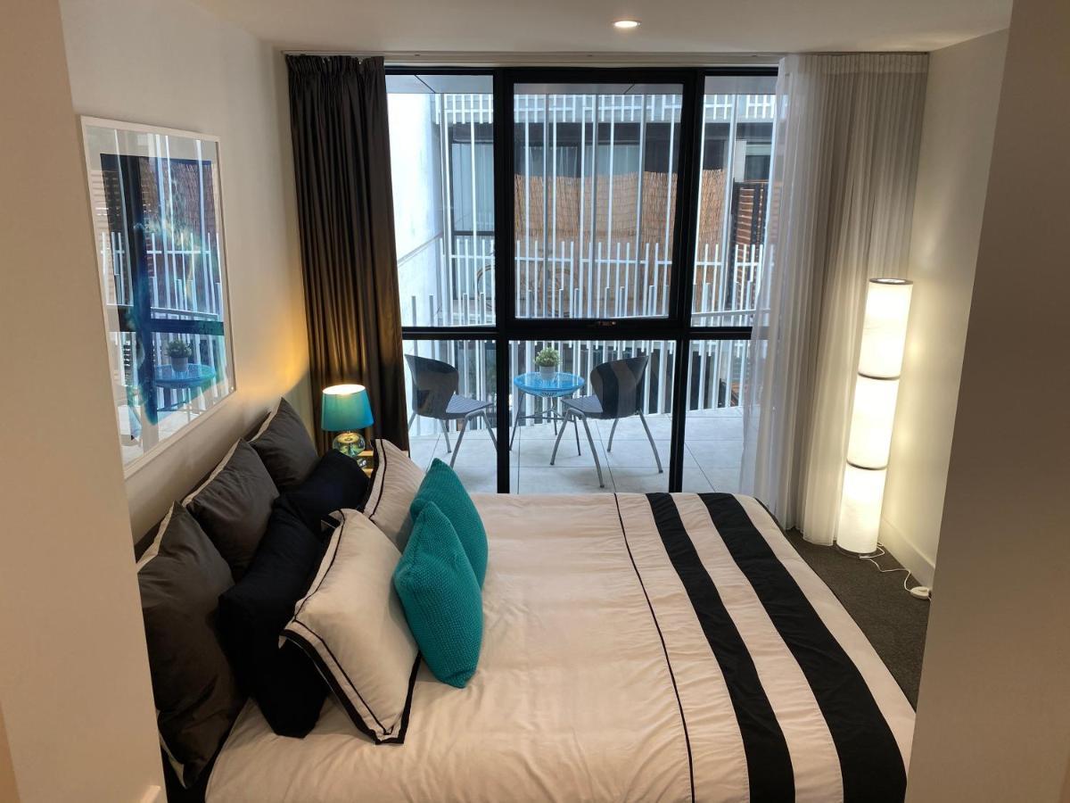The Gallery Luxe 1 Bedroom Executive Apartment In The Heart Of Braddon Wine Secure Parking Wifi Camberra Exterior foto